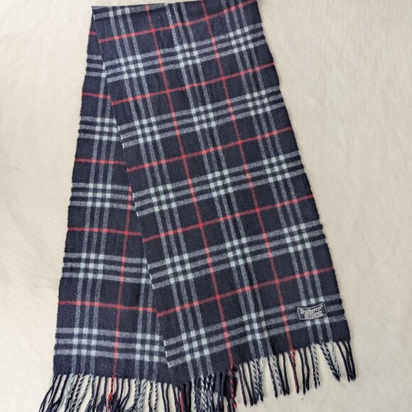 Burberry's Scarf Blue – Unisex Cashmere Check – Luxury Warm Winter Fashion - Picture 2 of 7